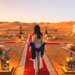 Circuit désert privé 3 jours : le camp de luxe au milieu des dunes de l'Erg Chebbi au crépuscule